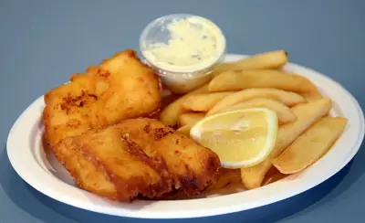 The Cook’s Seafood sign has been tempting Pleasanton diners for 7 long years. The restaurant is finally opening next week.