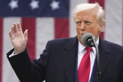 Trump downplays the role of far-right activist in firings of NSC staff