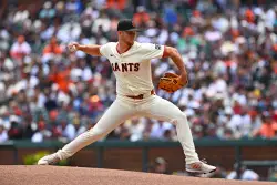 SF Giants win fifth consecutive one-run game, sweep flailing Braves